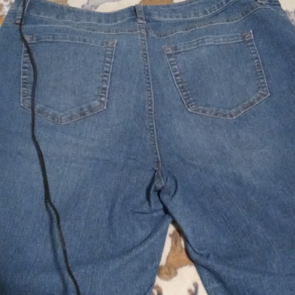 Nothing - Picture 3 of 3